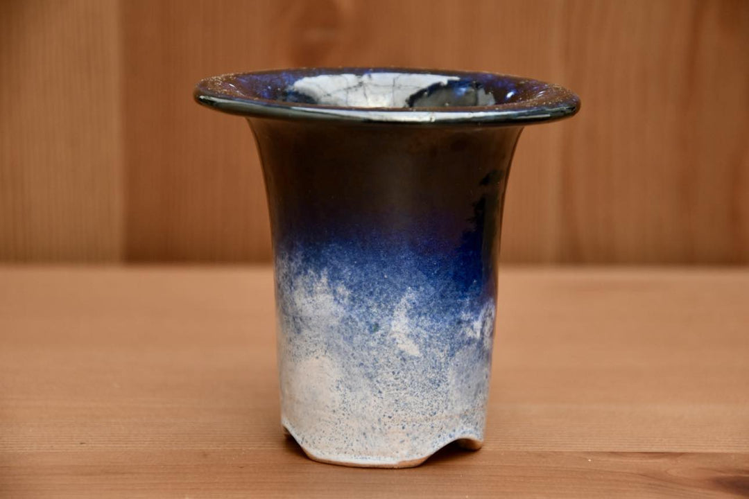 Vaso per Neofinetia smaltato a trombetta